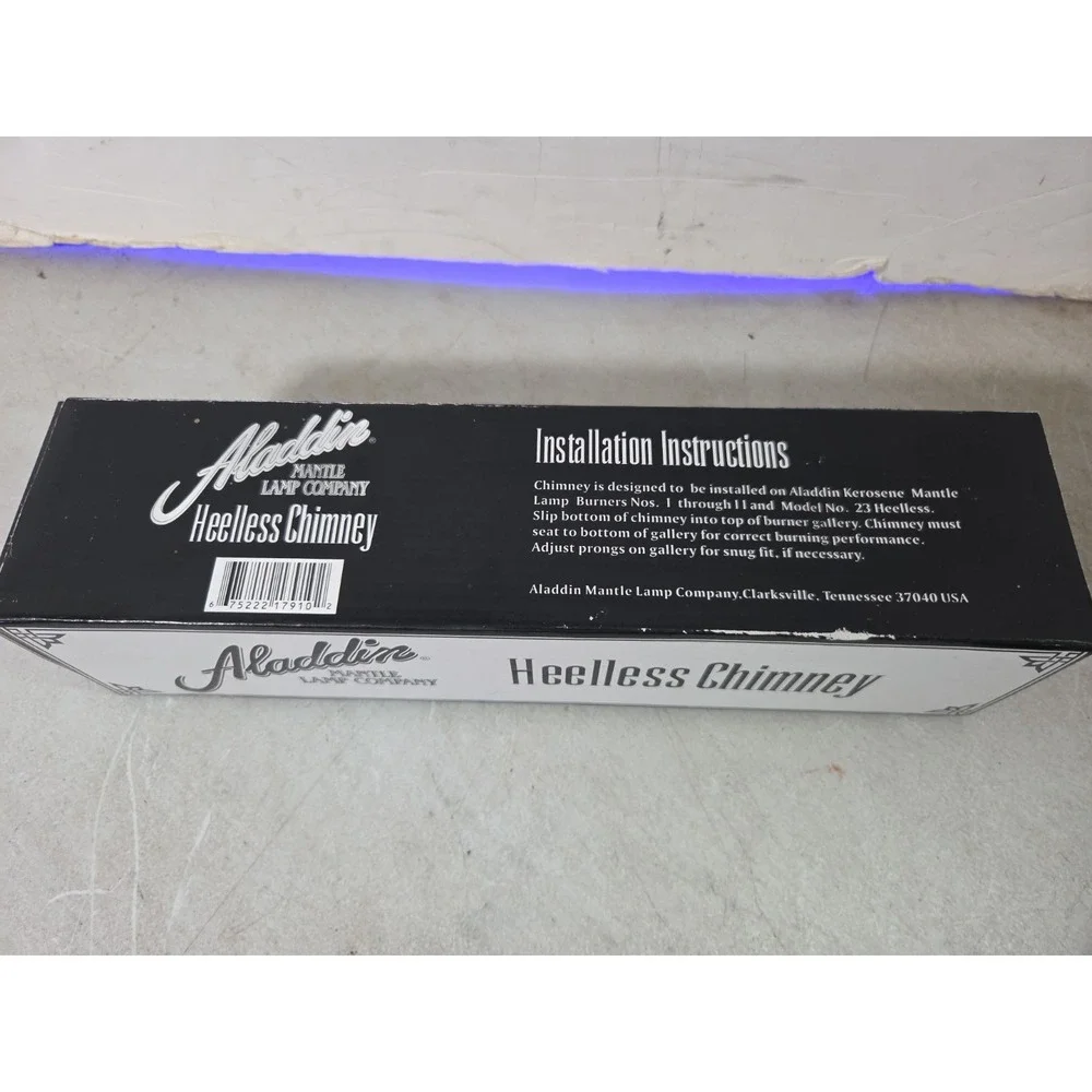 Aladdin Mantle Lamp Company HeelLess Chimney Model R-910-2 For Model 1-11 & 23